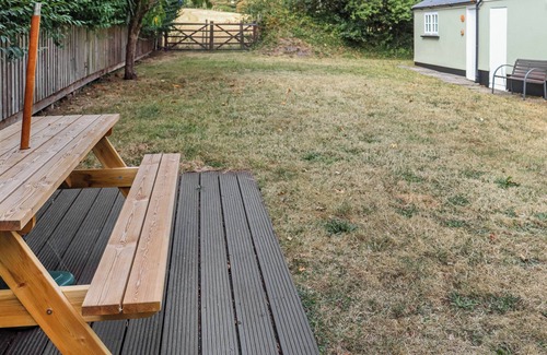 Angle Cottage | 3 bedroom accommodation in Angle