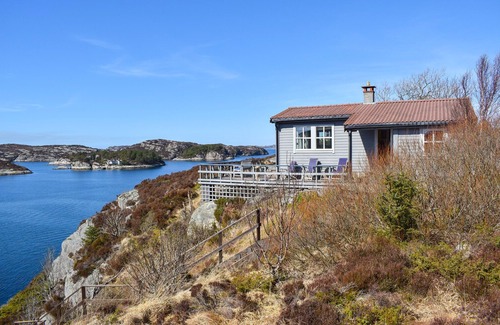 Fjell House | 3 bedroom accommodation in Ågotnes