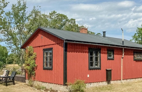 Hagaby House | 3 bedroom accommodation in LÖTTORP