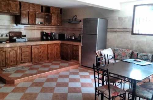 Hay Chemaaou Apartment | 3 bedroom airco’d apartment on 1st floor of Villa Yasmine calm, secure