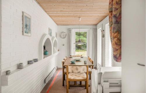 Skiveren House | 3 Bedroom Amazing Home In Ålbæk