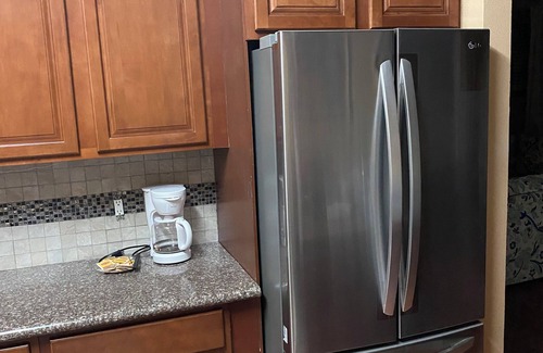 Gambier Apartment | 3-bedroom apartment in fantastic Nassau with Wi-Fi, AC