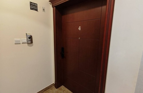 Dammam Apartment | 3-bedroom apartment in fabulous Dammam with AC