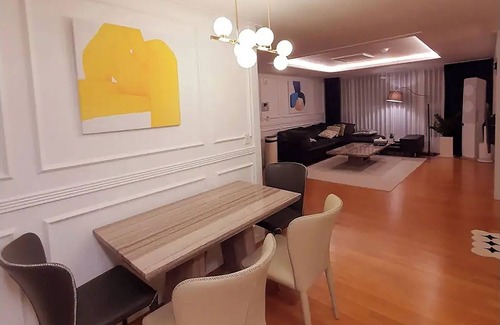 Nonhyeon-dong Apartment | 3-bedroom apartment in fabulous Seoul with big family. Enjoy your stay