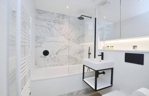 Courtfield Apartment | 3 bedroom apartment in the heart of Kensington