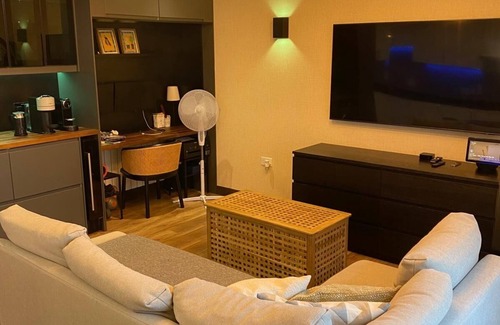 Watford Apartment | 3-bedroom apartment in brilliant Watford with WiFi