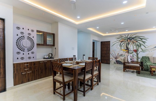 Bedla Apartment | 3-bedroom apartment in peaceful Udaipur with AC, WiFi Free,Parking and Breakfast