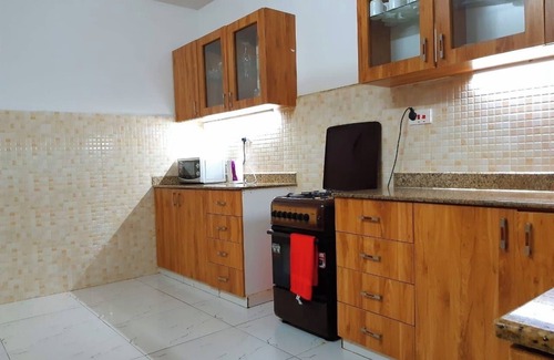 Mombasa Apartment | 3 bedroom apartment in Nyali with pool/wifi/parking