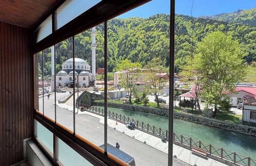 Uzungol Apartment | 3-bedroom apartment in lovely Trabzon, Uzungol with WiFi