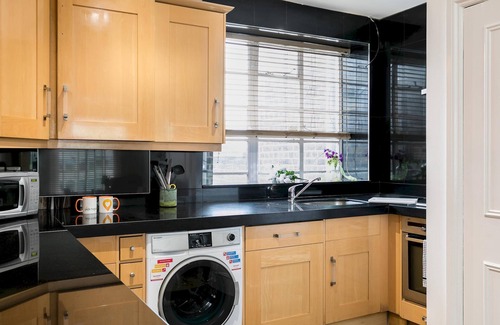 Bayswater Apartment | 3-bedroom apartment Lancaster gate