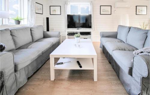 Vastra Torup House | 3 Bedroom Awesome Home In Västra Torup