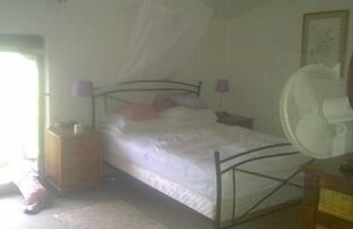 Cuneges House | 3 Bedroom Barn Conversion With Private Pool
