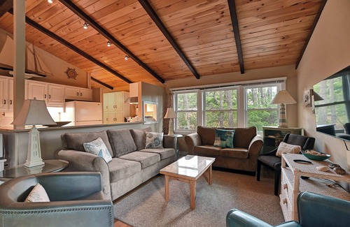 Bethany Beach House | 3 Bedroom Beach Cottage located in Middlesex Beach Community in Bethany with Private Beach access! Beach Town, Shopping, and Restaurants!