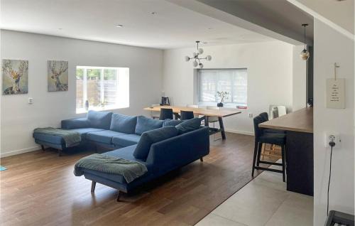 Vintrie House | 3 Bedroom Beautiful Home In Vintrie