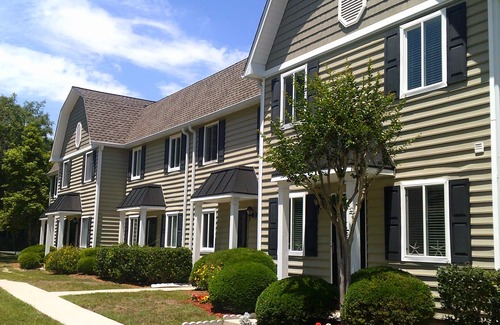 Demere Park Condo | 3-bedroom condo just 4 minutes to Saint Simons Island Pier