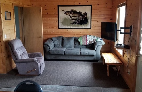 Beltrami County Resort | 3-bedroom Cabin at West Wind Resort in beautiful Waskish, MN on Upper Red Lake.