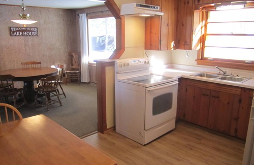 Minocqua Cabin | 3 bedroom cabin on Lake Shishebogama in Minocqua, WI