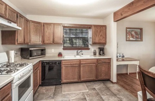 Ruidoso Cabin | 3 Bedroom Cabin - Sleeps 10
