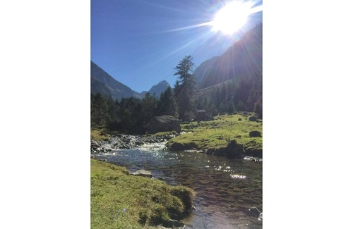 Cauterets Ski Chalet | 3 bedroom chalet with fireplace and enclosed garden