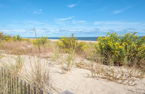 North Ocean City Condo | 3 Bedroom Condo in Severn 1, Steps to the Beach!