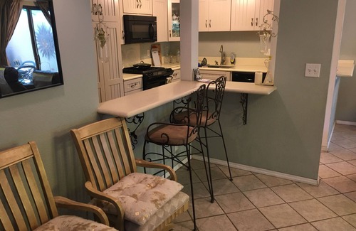 Baristo Condo | 3-bedroom condo in beautiful Palm Springs with 8 pools and spas, tennis, pickle