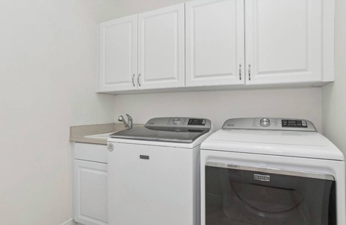 Bonita Springs Condo | 3-bedroom condo in charming Bonita Springs with full amenities!