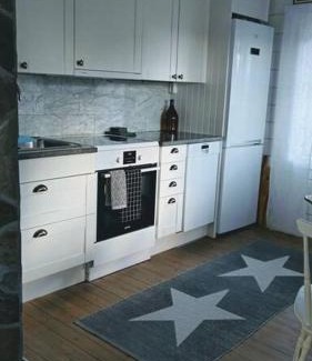 Vaasa House | 3 Bedroom Cottage with Sauna by the Sea