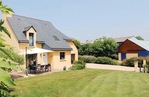Planguenoual House | 3 bedroom cozy home in Lamballe-Armor