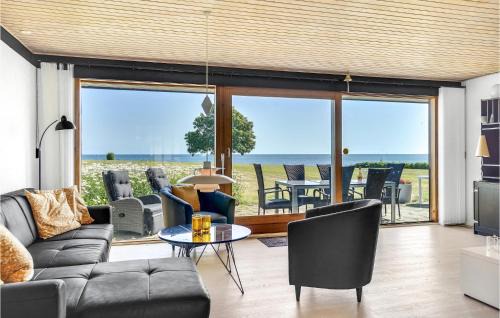 Frørup House | 3 Bedroom Cozy Home In Frørup