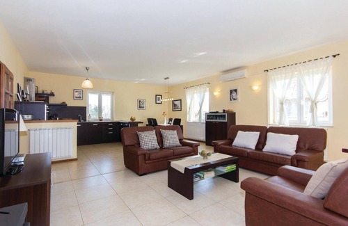 Liznjan House | 3 bedroom cozy home in Liznjan