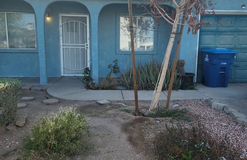Pittmann House | 3-bedroom estate in brilliant Henderson with WiFi, AC