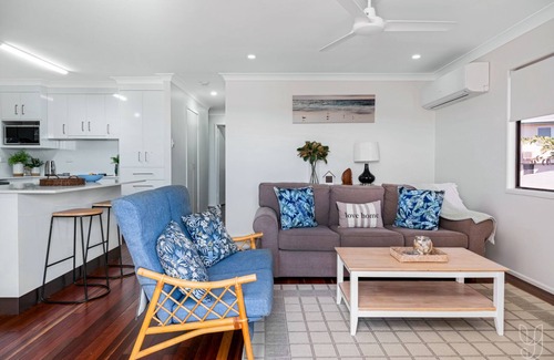 Taranganba House | 3 Bedroom Family-Friendly Coastal Haven!