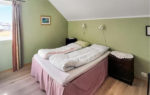 Vestbygd Apartment | 3 Bedroom Gorgeous Apartment In Borhaug
