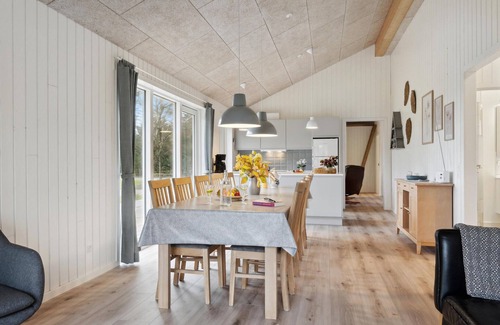 Trend House | 3 bedroom gorgeous home in Løgstør