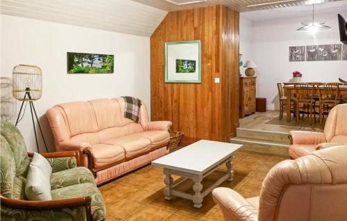 Le Faouet House | 3 Bedroom Gorgeous Home In Le Faouët