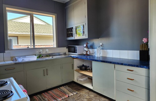 Westport House | 3 Bedroom Home - Ideal for Groups and Families!