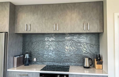 Kawarau Falls House | 3 Bedroom home with spa in Jacks Point