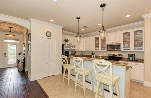 Bradenton House | 3 bedroom home with private pool and hot tub.