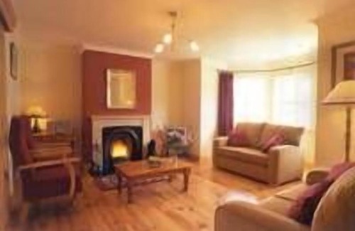 Dingle House | 3 bedroom house a short stroll from Dingle town