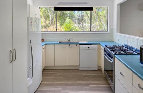 Arcadia House | 3 Bedroom House in Arcadia with huge Pool and Wifi 'Brookehaven'