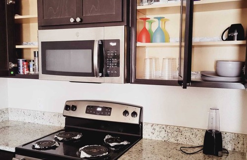 Lubbock House | 3-bedroom house in awesome Lubbock with WiFi, AC, Laundry