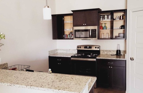 Lubbock House | 3-bedroom house in awesome Lubbock with WiFi, AC, Laundry