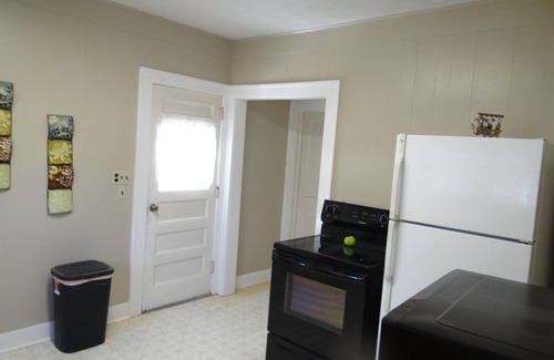 Loup City House | 3-bedroom house in charming Loup City with AC