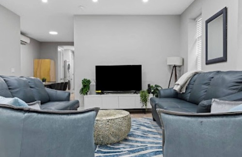 Crown Heights House | 3-bedroom house in charming Brooklyn with WiFi, AC. Enjoy your stay