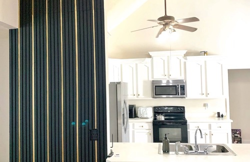 Rockmart House | 3-bedroom house in charming Rockmart with AC