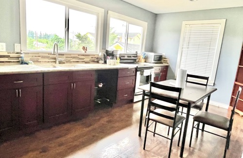 Stayton House | 3-bedroom house in charming Stayton with AC, WiFi. Enjoy your stay