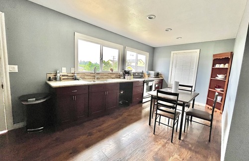 Stayton House | 3-bedroom house in charming Stayton with AC, WiFi. Enjoy your stay
