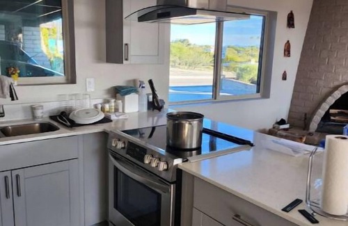 South Harrison House | 3-bedroom house in charming Tucson with AC, WiFi. Enjoyable getaway awaits