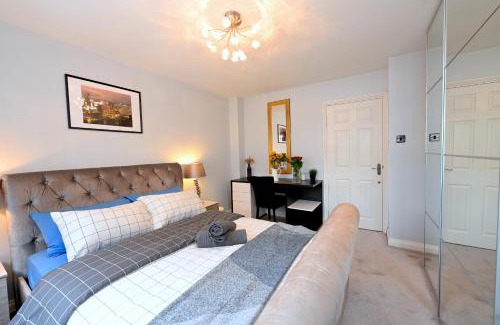 Euston House | 3 Bedroom House in Euston, Patio & BBQ
