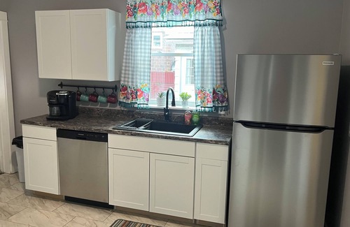 Montgomery House | 3-bedroom house in Montgomery near eats, university, trails, NRG.